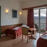 Kiani Akti 2*