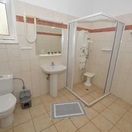 Hotel Kiani Akti Kakokhorió