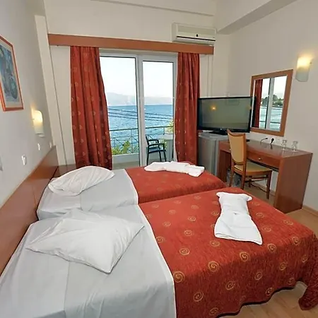 Hotel Kiani Akti Kakokhorió