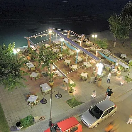 Hotel Kiani Akti