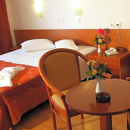 Kiani Akti Hotel Kakokhorió