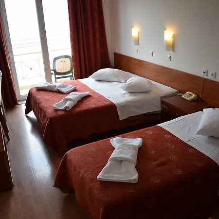 Hotel Kiani Akti